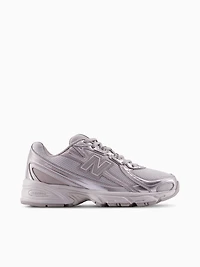 740 Horizon Grey Leather Mesh