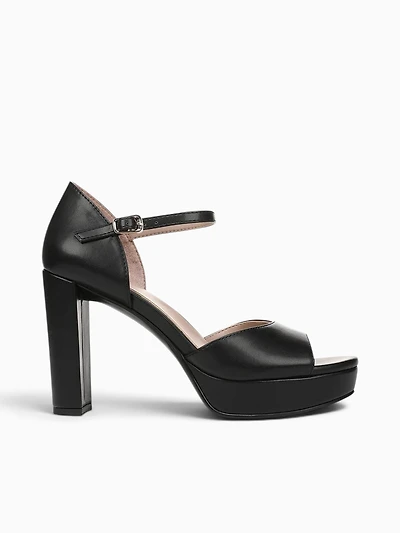 Novi Black Smooth