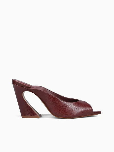 Yareni Nostalgic Rose Leather