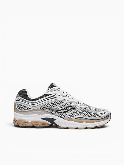 Progrid Omni 9 White Saddle leather mesh