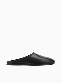 River Mule Black Leather