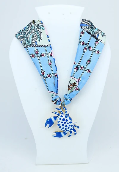 Cangrejeros Necklace