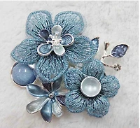 Alice Flower Brooch