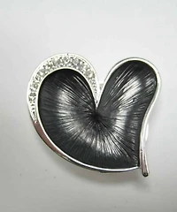 Heart Magnetic Pin