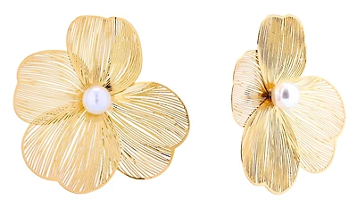 Maga Pearl Earrings