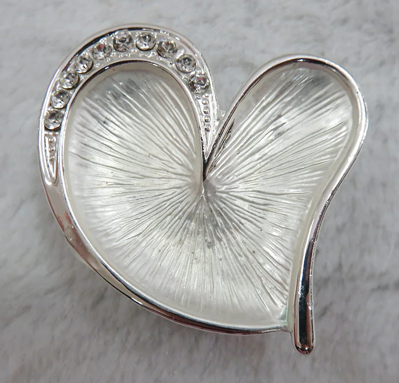 Heart Magnetic Pin