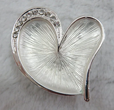 Heart Magnetic Pin