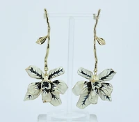 Stem Flower Earring