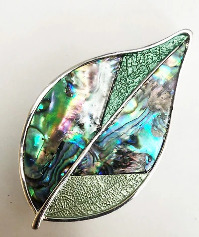 Leaf Magnetic Pin