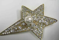 Wonder Pearl Star Brooch
