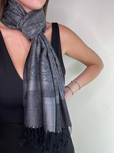 Jacquard Dark Grey/Black