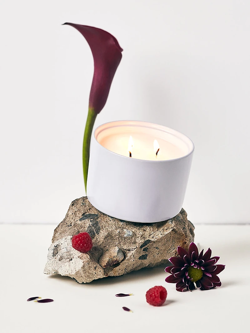 Mauve scented candle – Raspberry & acai berries