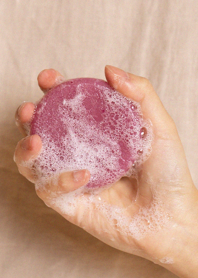 Artisanal soap - CRANBERRIES