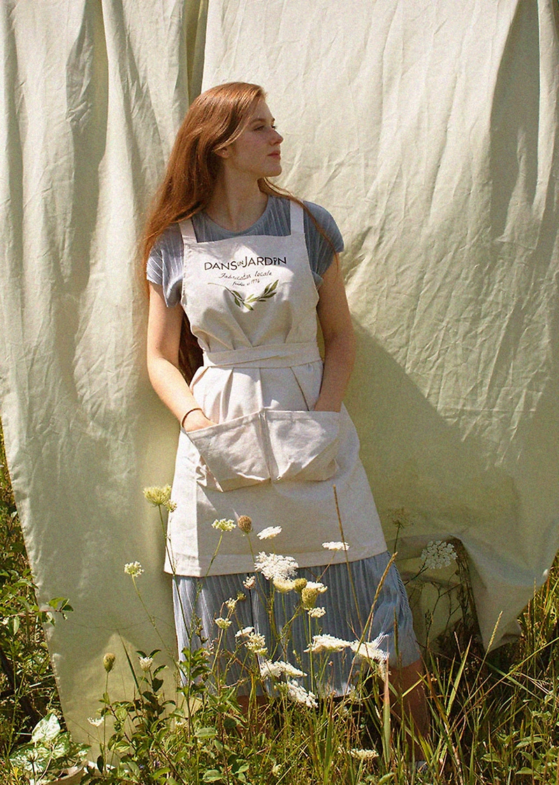 Tablier beige en coton naturel avec poche