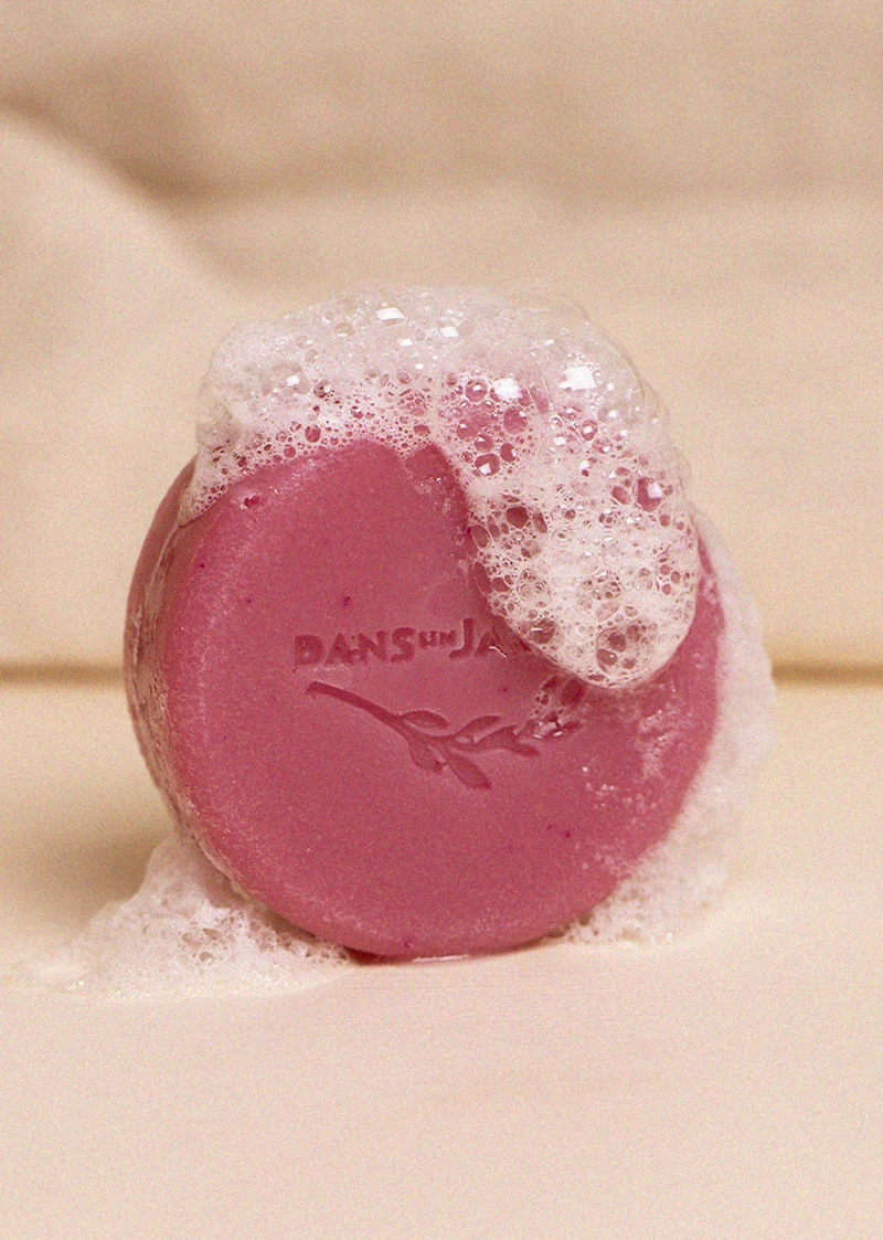 Artisanal soap - CRANBERRIES