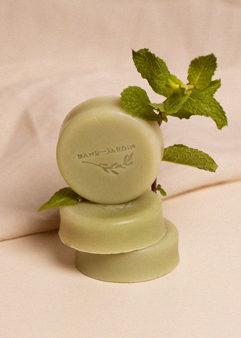 Artisanal soap - MINT AND SPIRULINA