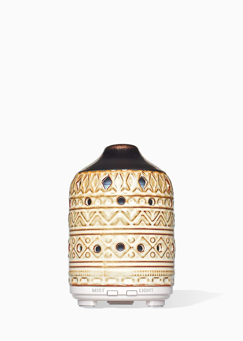 Ceramic diffuser, mandala pattern