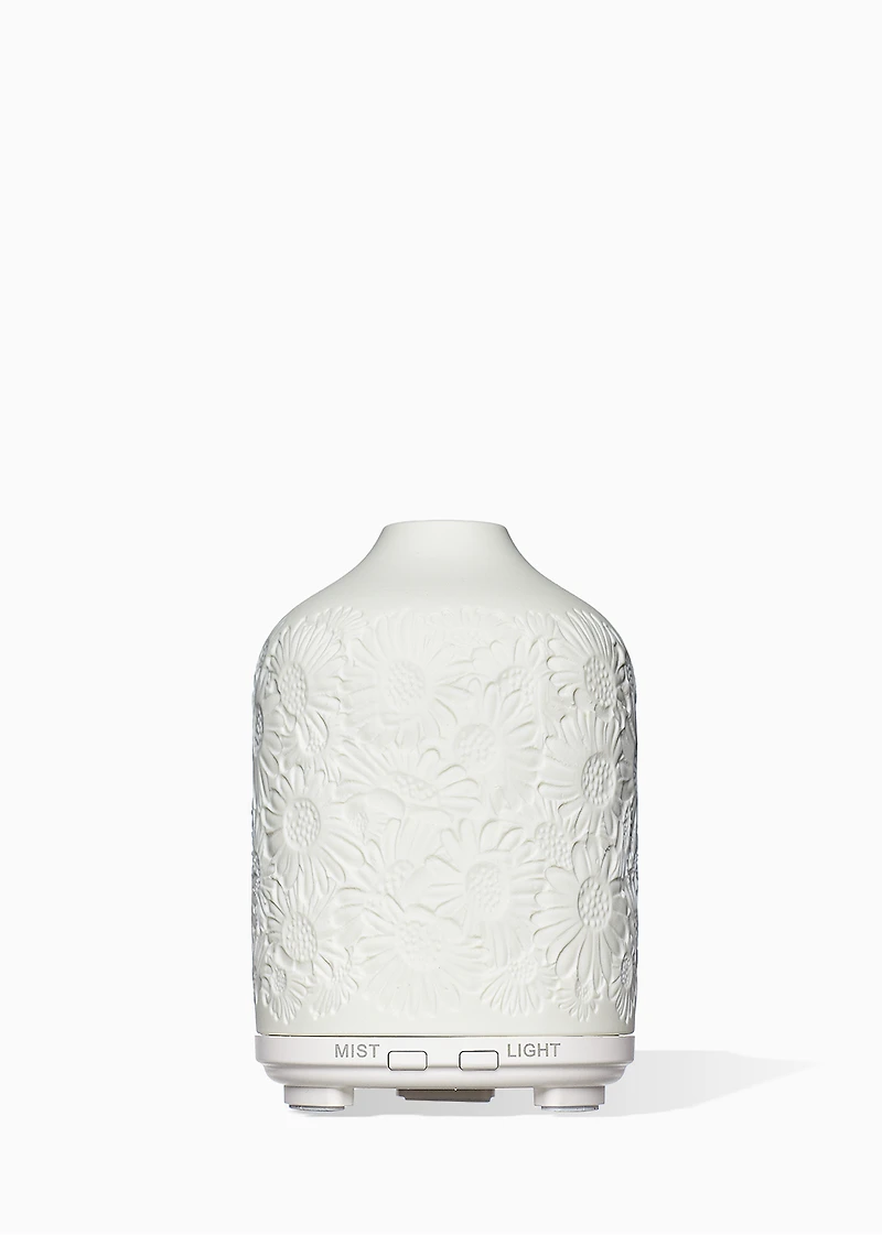 Ceramic diffuser, daisy pattern