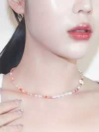 Choker necklace