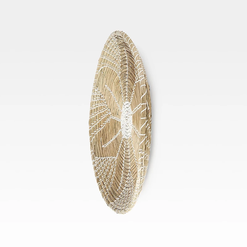 Mekhi Round  Hanging Plate