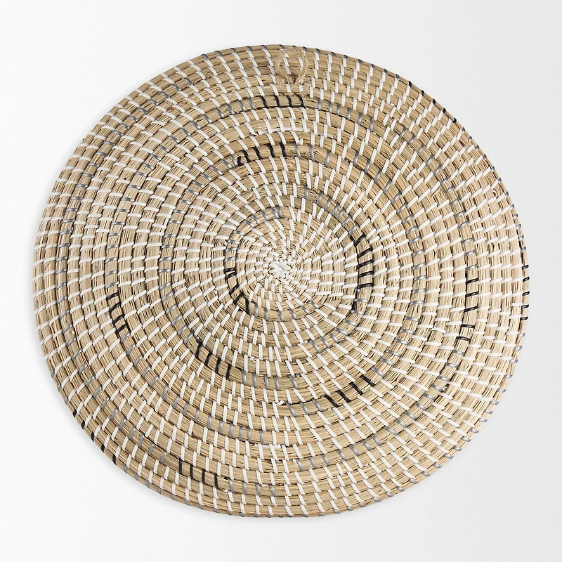 Avel String Round Hanging Plate