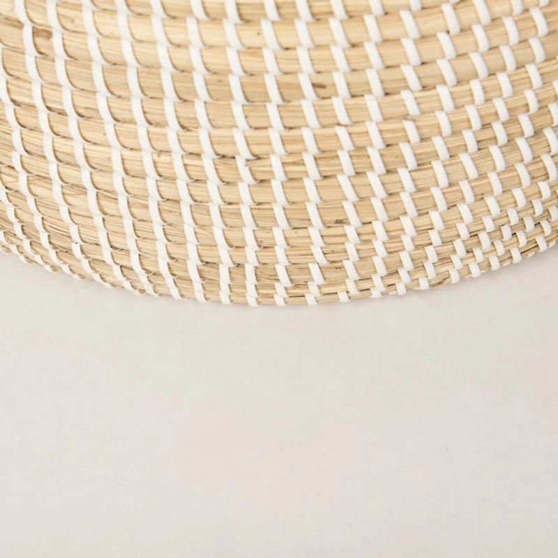 Kairi Set of 2 Seagrass Floor Baskets w/ Lids and Handles