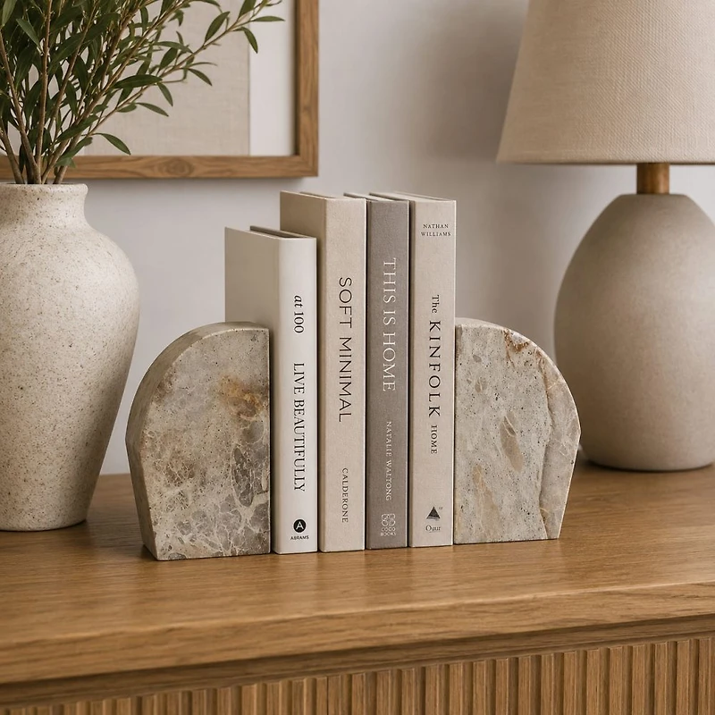 Pantheon, Bookends