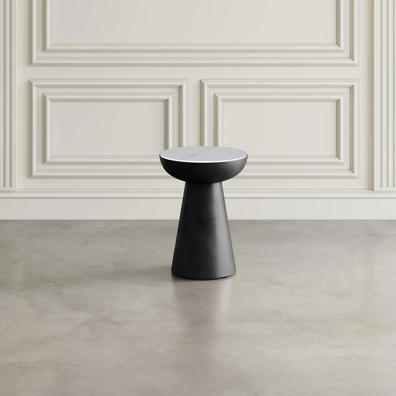 Cirkel Pedestal End Table Tall