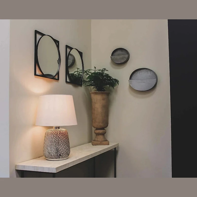 Skye Swirl Lamp