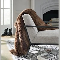 Bellethrone Throw