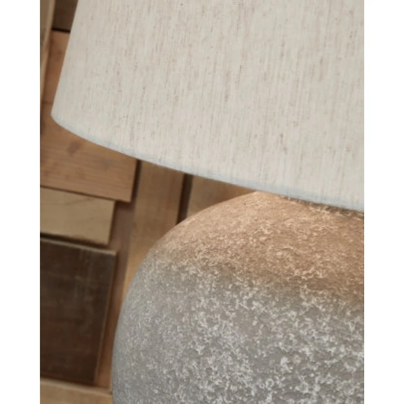 Dreward Metal Table Lamp