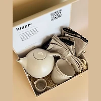 Housewarming Gift Box