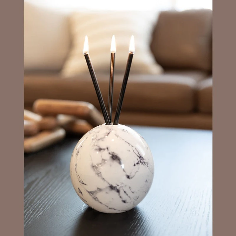 Neva Vase, White Marble