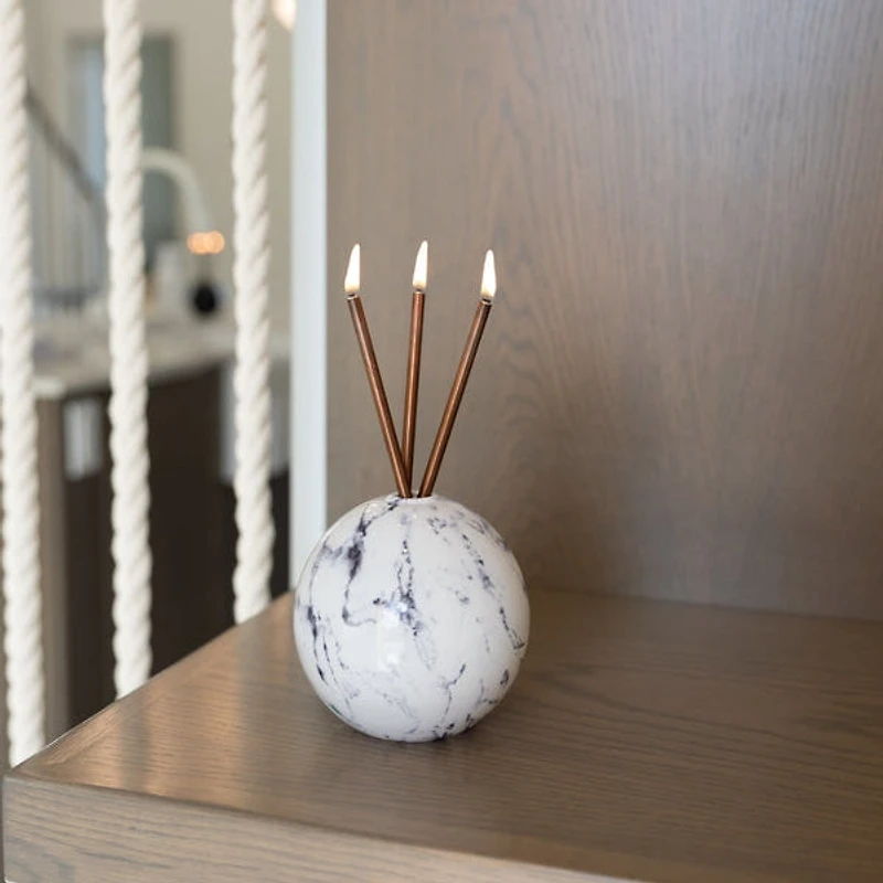 Neva Vase, White Marble