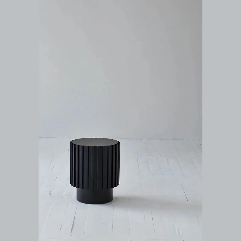 Flora Stool