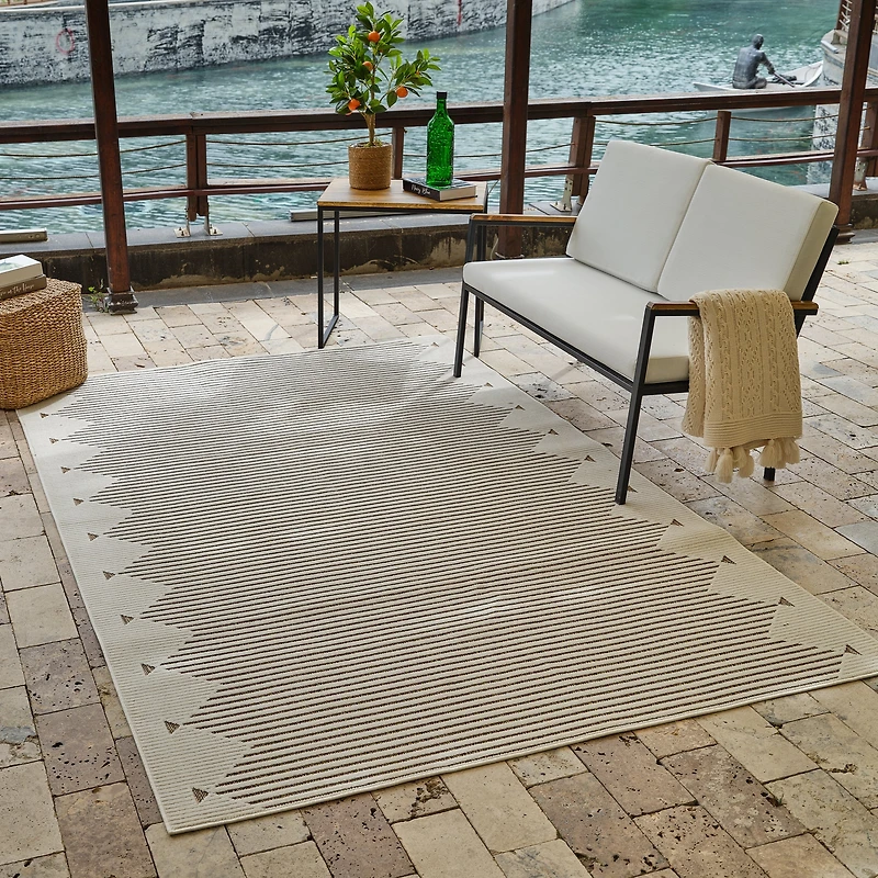 Aurora Beige Tribal Stripe Rug – 5 x 7'
