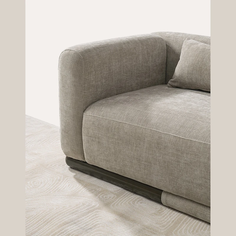 Malakai Loveseat