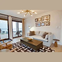West Coffee Table w/ Lift Top