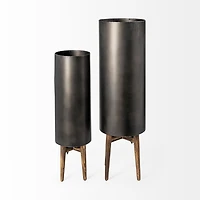 Jasper 10l X 10w X 31h Set Of Two Black Metal Plant Stands