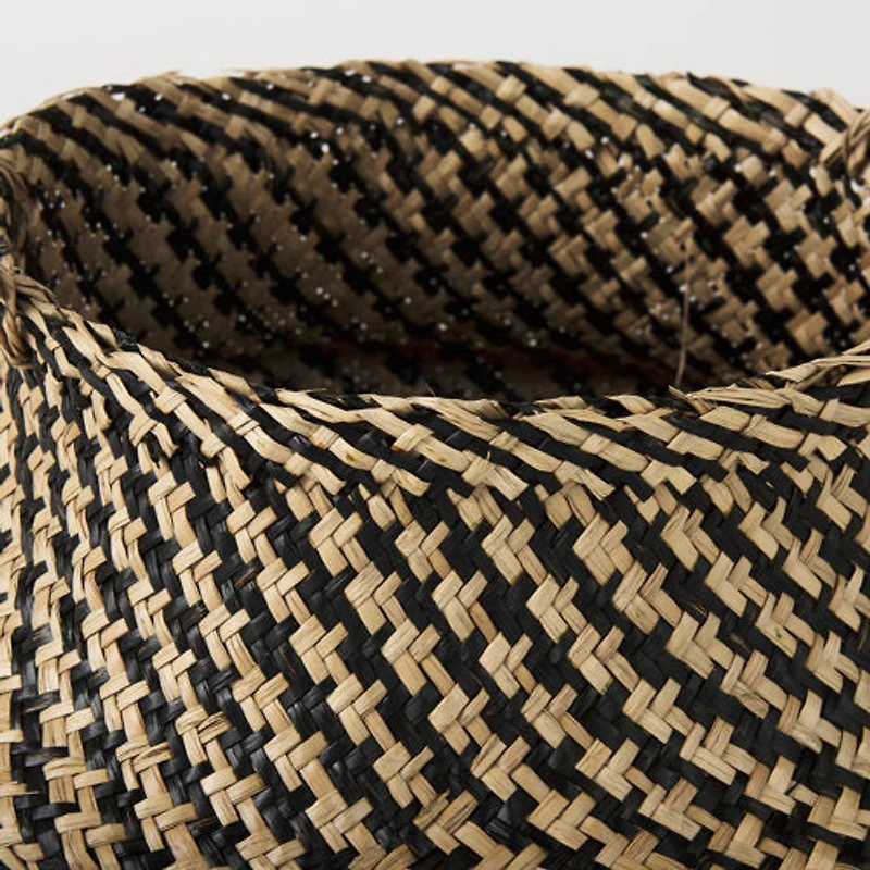 Gaia 17.7L x 17.7W x 20.5H Set of 3 Light and Dark Brown Cross Patterend Belly Seagrass Basket