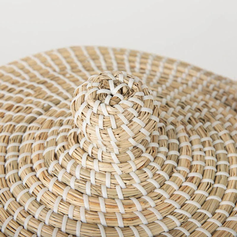 Olivia 15.7L x 15.7W x 17.3H Set of 3 Beige Seagrass Basket W/Lid and Handles