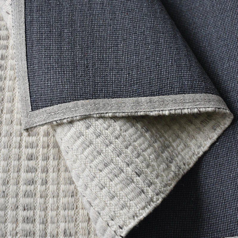 Caddie Handwoven Woolen Rug - Ivory/grey