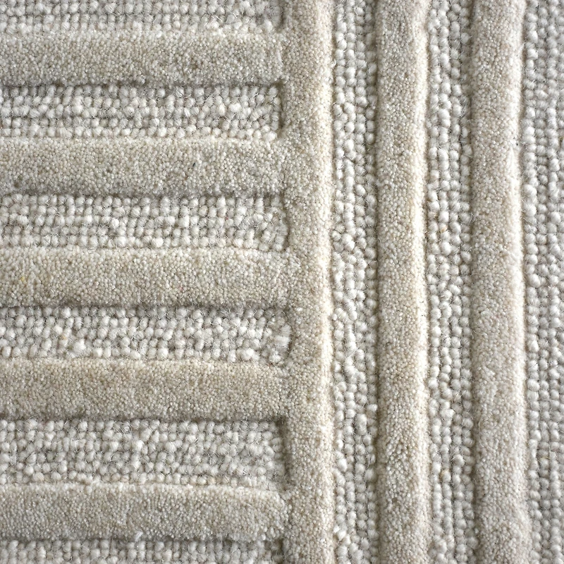 Frontera Handtufted Woolen Rug - Ivory