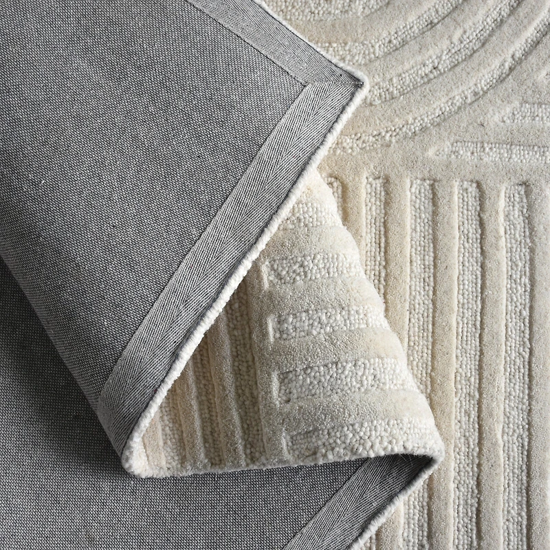 Frontera Handtufted Woolen Rug - Ivory