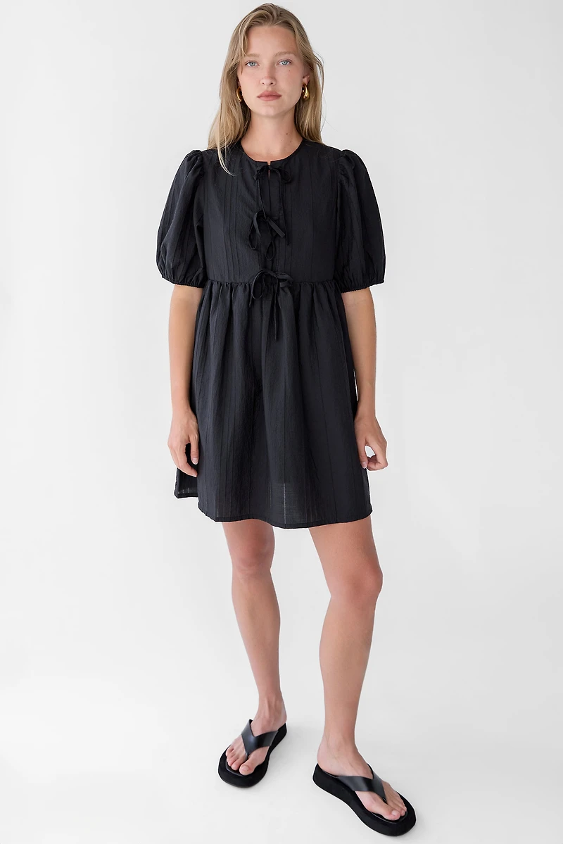 TIE-FRONT BABYDOLL MINI DRESS