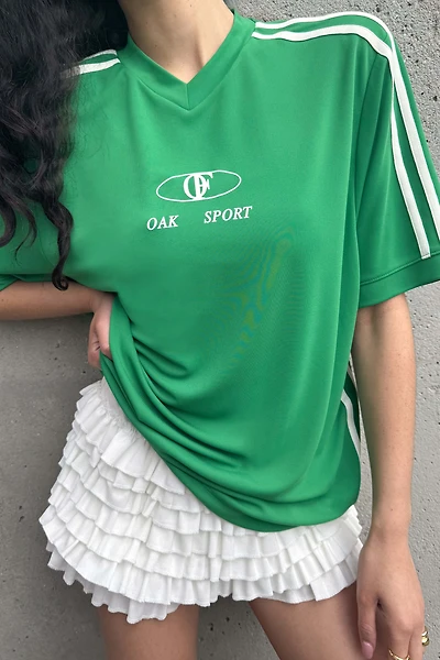 V-NECK GRAPHIC JERSEY TEE