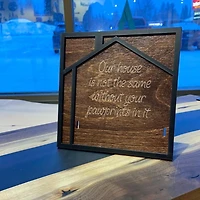 Collar Holder (memorial)