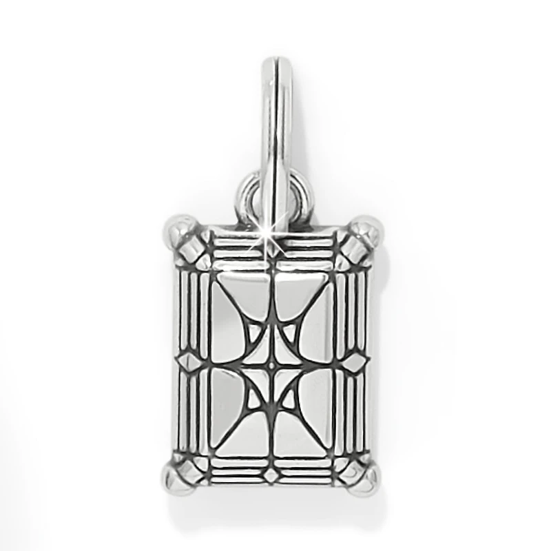 Cristela Color Amulet