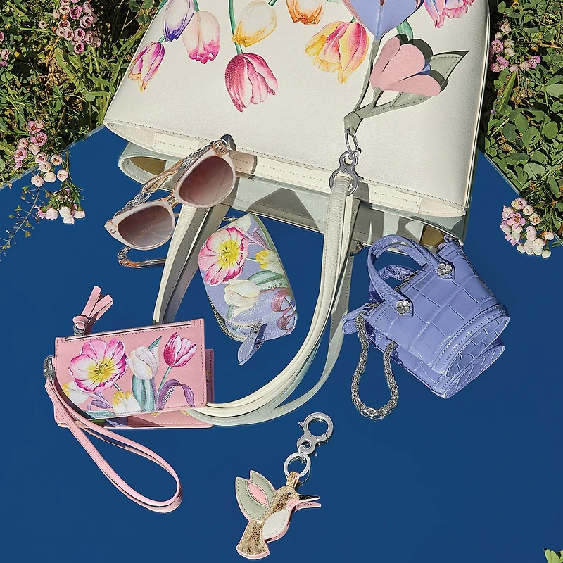 La Tulipe Hummingbird Handbag Fob