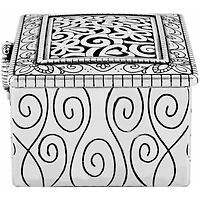 Lacie Daisy Jewel Box